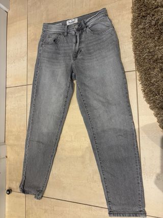 Pantalón Vaquero Gris Pull&Bear