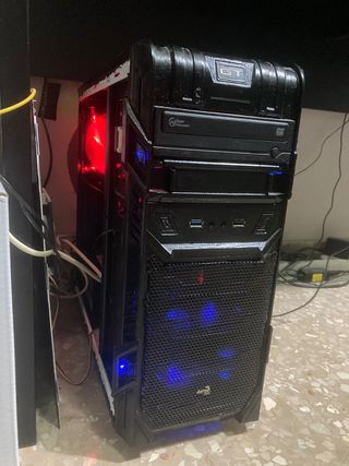 PC GAMING + MONITOR ACER 24 PULGADAS