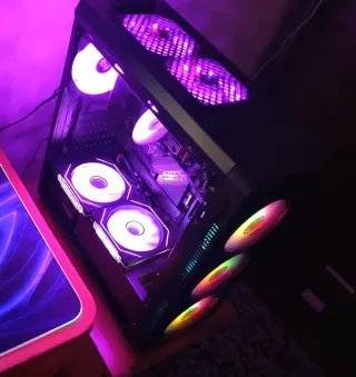 PC GAMER (MEJOR QUE EL RYZEN 9 7900X)