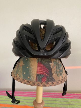 Casco Giro Negro
