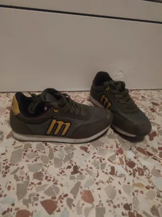 Zapatillas Mustang Verde y Amarillo