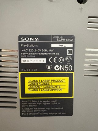 PlayStation 1 con funda y 2 mandos