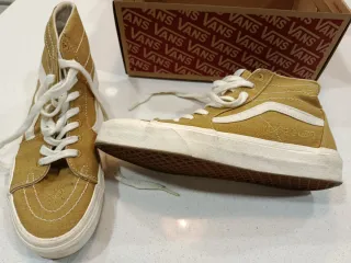 Nuevas por equivocación de talla - Vans Sk8-Hi Tap