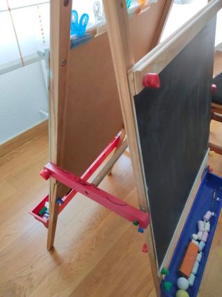 Pizarra infantil de madera