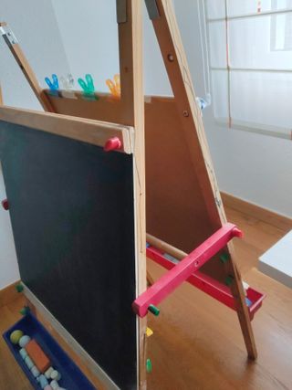 Pizarra infantil de madera