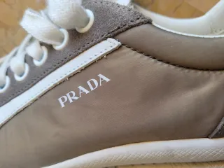 Sneakers Prada Uomo beige e Bianco