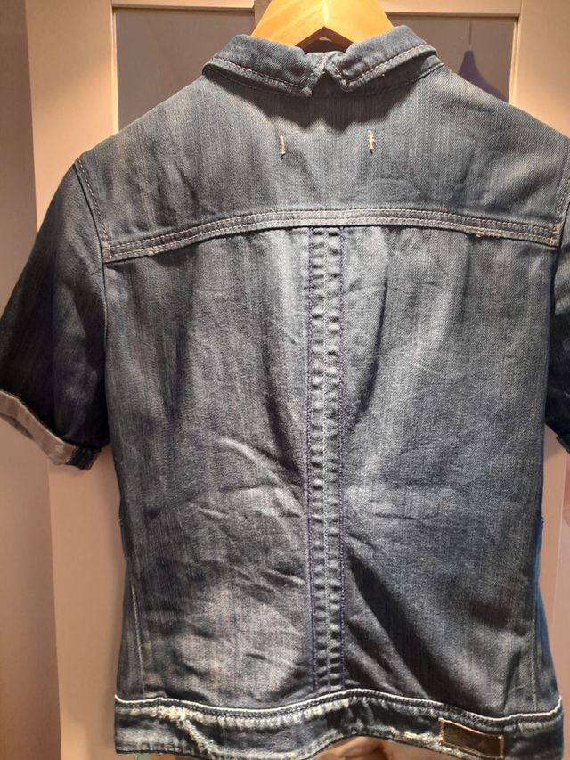 Cazadora vaquera Fornarina manga corta