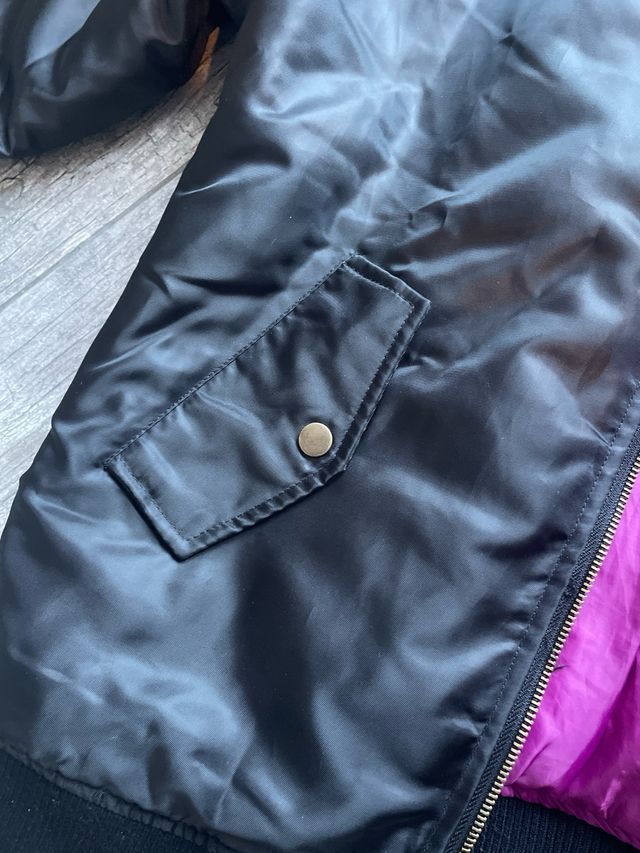 Bomber lungo nero con fodera viola