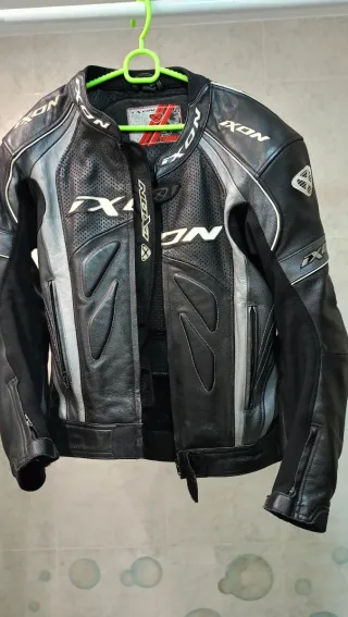 Chaqueta de moto IXON