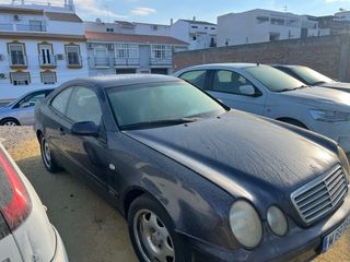 Mercedes-Benz  CLK 2000