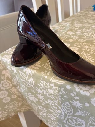 Zapatos de tacón mujer burdeos charol