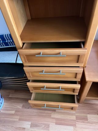 Móvel de sala em madeira