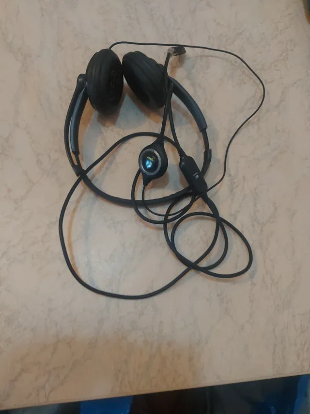 Cuffie nere con microfono