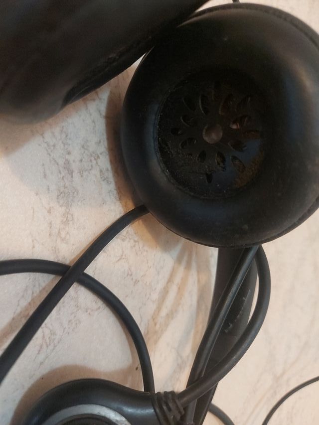 Cuffie nere con microfono