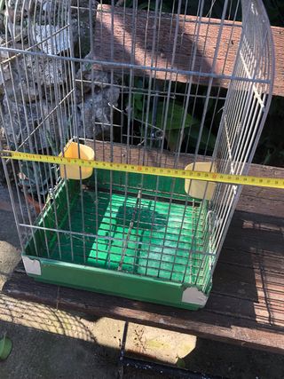 Jaula grande para pájaros