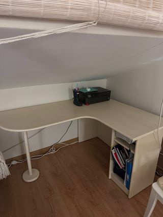 Escritorio de esquina blanco