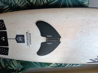Tabla Surf Fire aire twin Fin Sunday Rob Machado