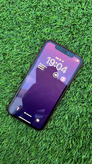 iPhone 11 Rojo 64GB - Batería Nueva