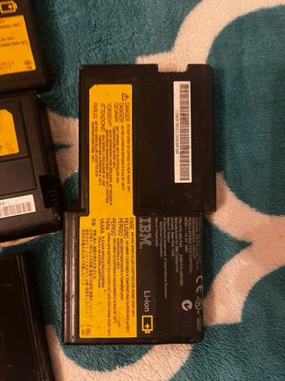 Lotto batterie IBM non testato per recambi