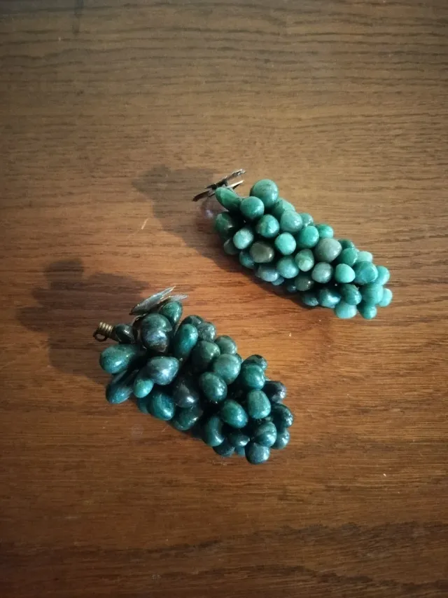 Racimo de uvas decorativo