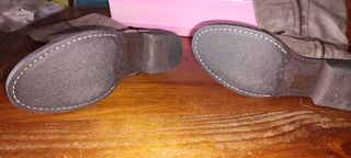 Stivali alti da donna nr. 38 mai indossa