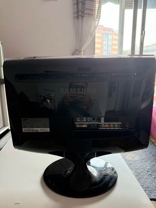 Monitor Samsung SyncMaster T200HD 20” FullHD