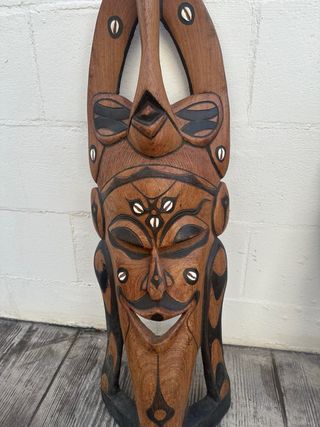 2 Máscaras Decorativas de Madera