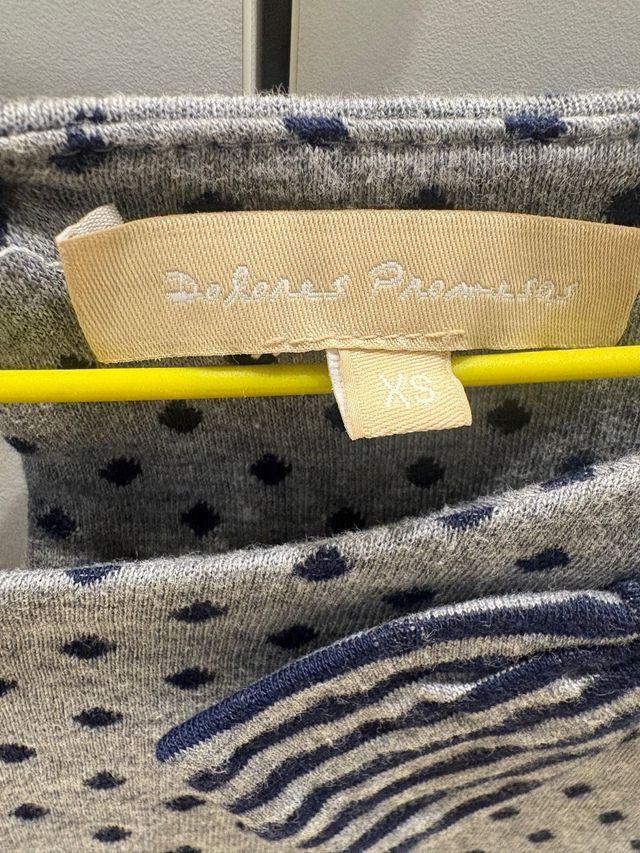 Vestido gris manga larga con lazo