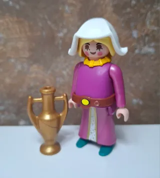 Playmobil custom tabernera embarazada belén