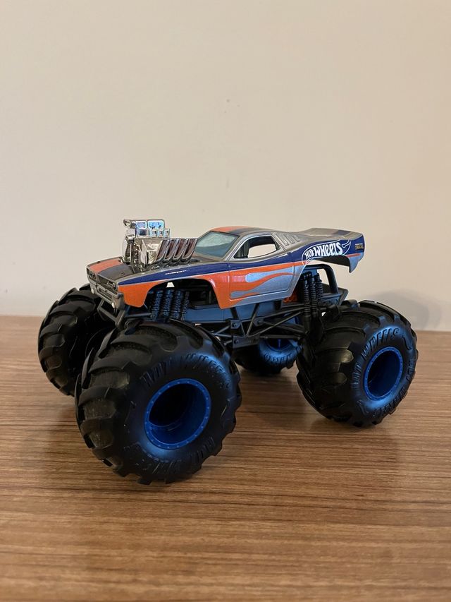 Monster Truck Hot Wheels XL (21cm x 14 cm)