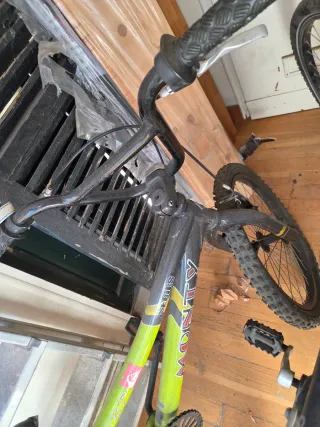 Bicicleta Monty infantil verde