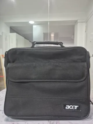 Maletín Acer Negro