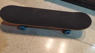 Skate Oxelo 2a mà 72x20cm per a 12-14 anys 