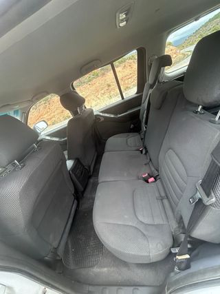 Nissan Pathfinder 2005