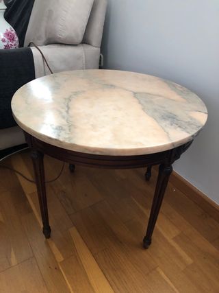 Mesa redonda mármol y madera