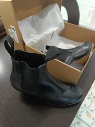 Botillos de flamenco, semi profesional, negros