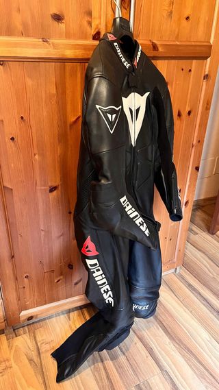 Mono Dainese Laguna Seca Talla 50