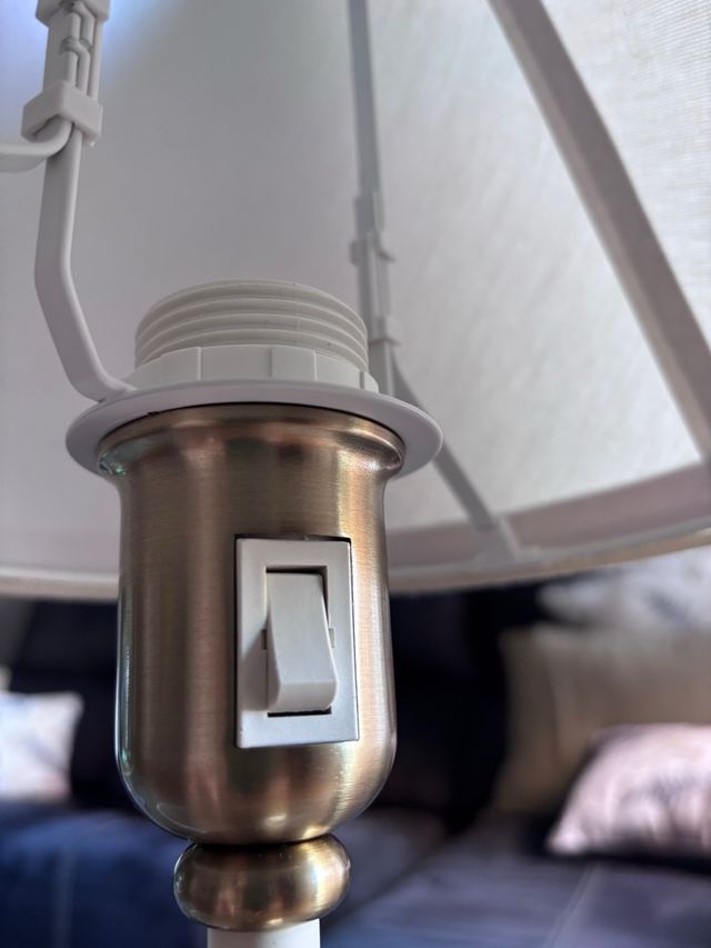 Lámpara de noche Ikea Beige/Dorado