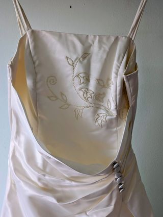 Vestido de Novia Blanco con Bordado