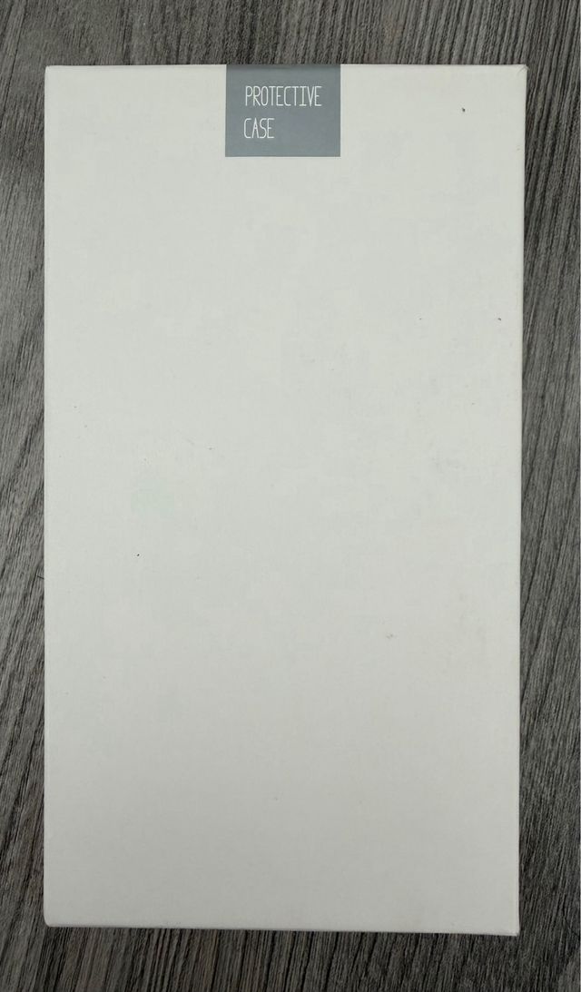 Funda iPhone 13 Pro (6.1) + Kit Limpieza