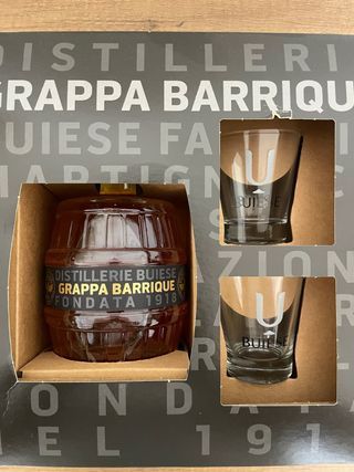 Distillerie Buiese Grappa Barrique con 2 bicchieri