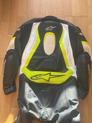Mono Alpinestars Talla 50