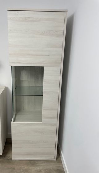 Mueble estantería moderno comedor