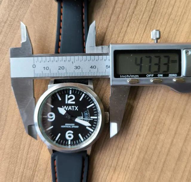 Reloj Watx Caballero RWA0205 Negro