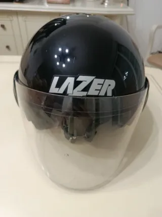 Casco Jet LAZER Negro con Visera
