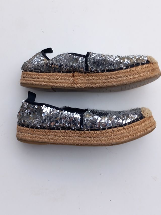 Zapatillas manoletinas talla 39 Zara