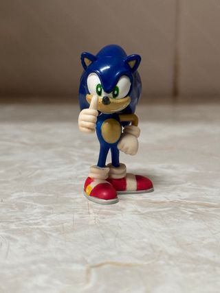 Figura Sonic antigua