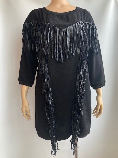Vestido Bershka negro flecos talla M