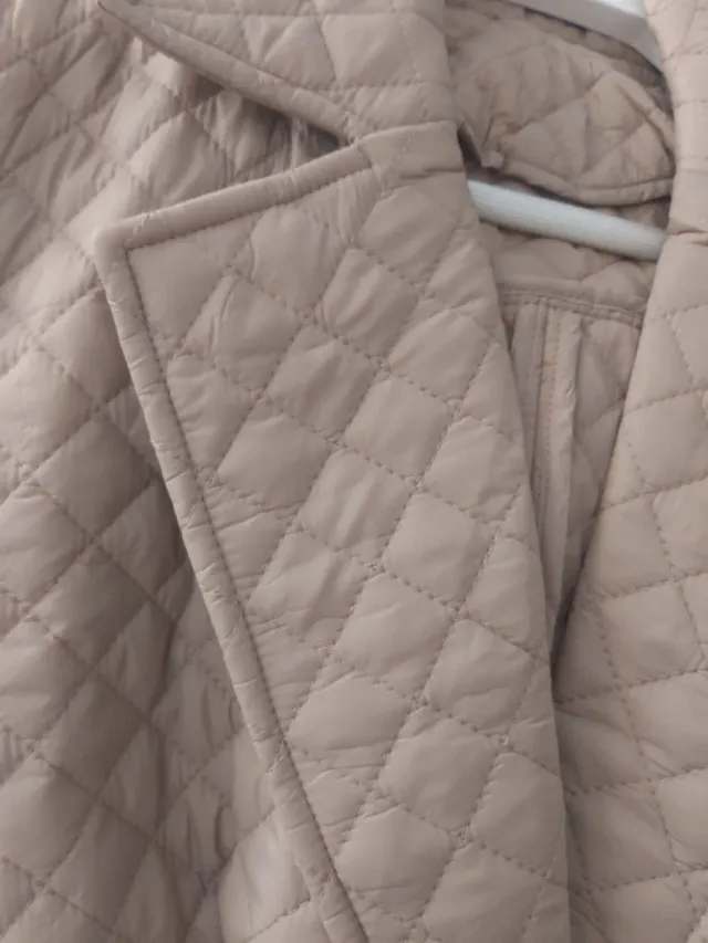 Chaqueta Beige Acolchada