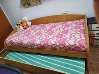 Dormitorio juvenil con cama nido y cajones